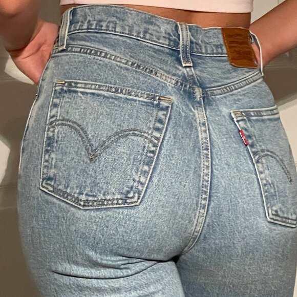 Levi's Ribcage Straight Ankle Light Wash Jeans Size 25 - Womens - Picture 3 of 7